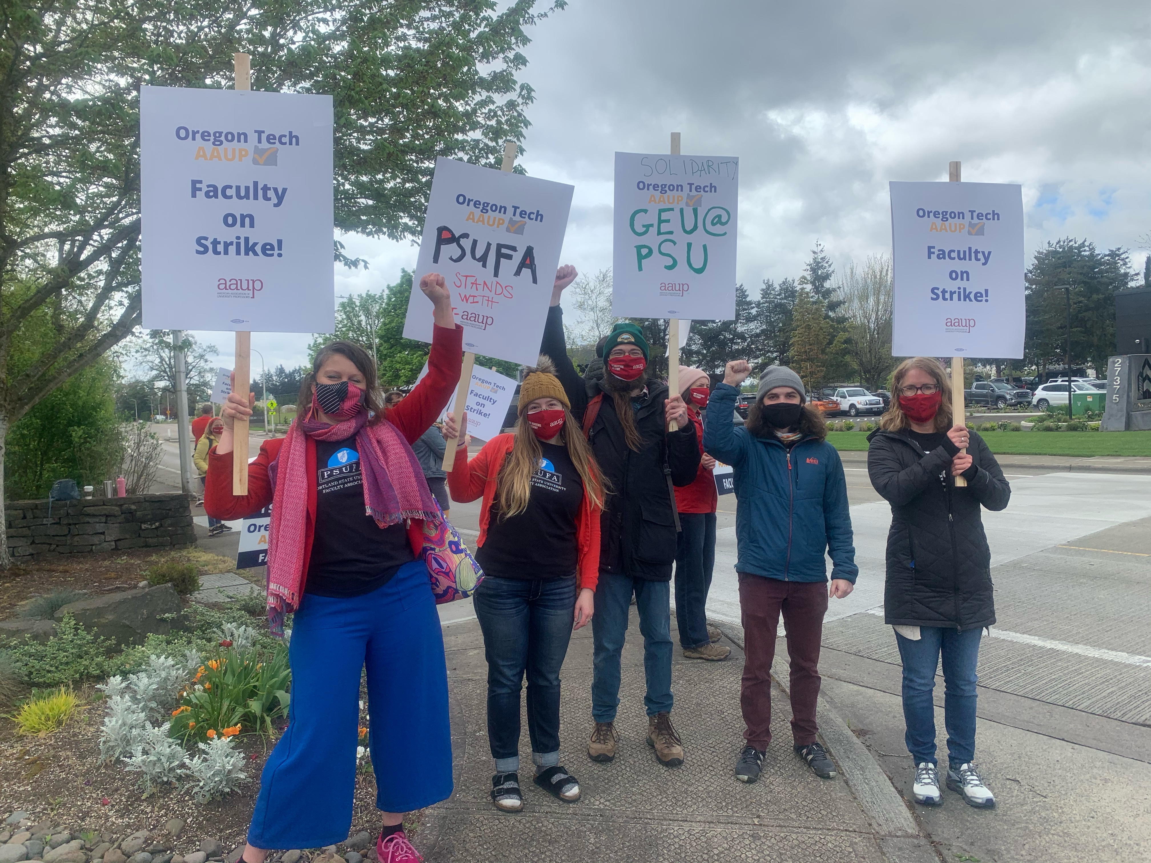 OT-AAUP on Strike: Show Solidarity